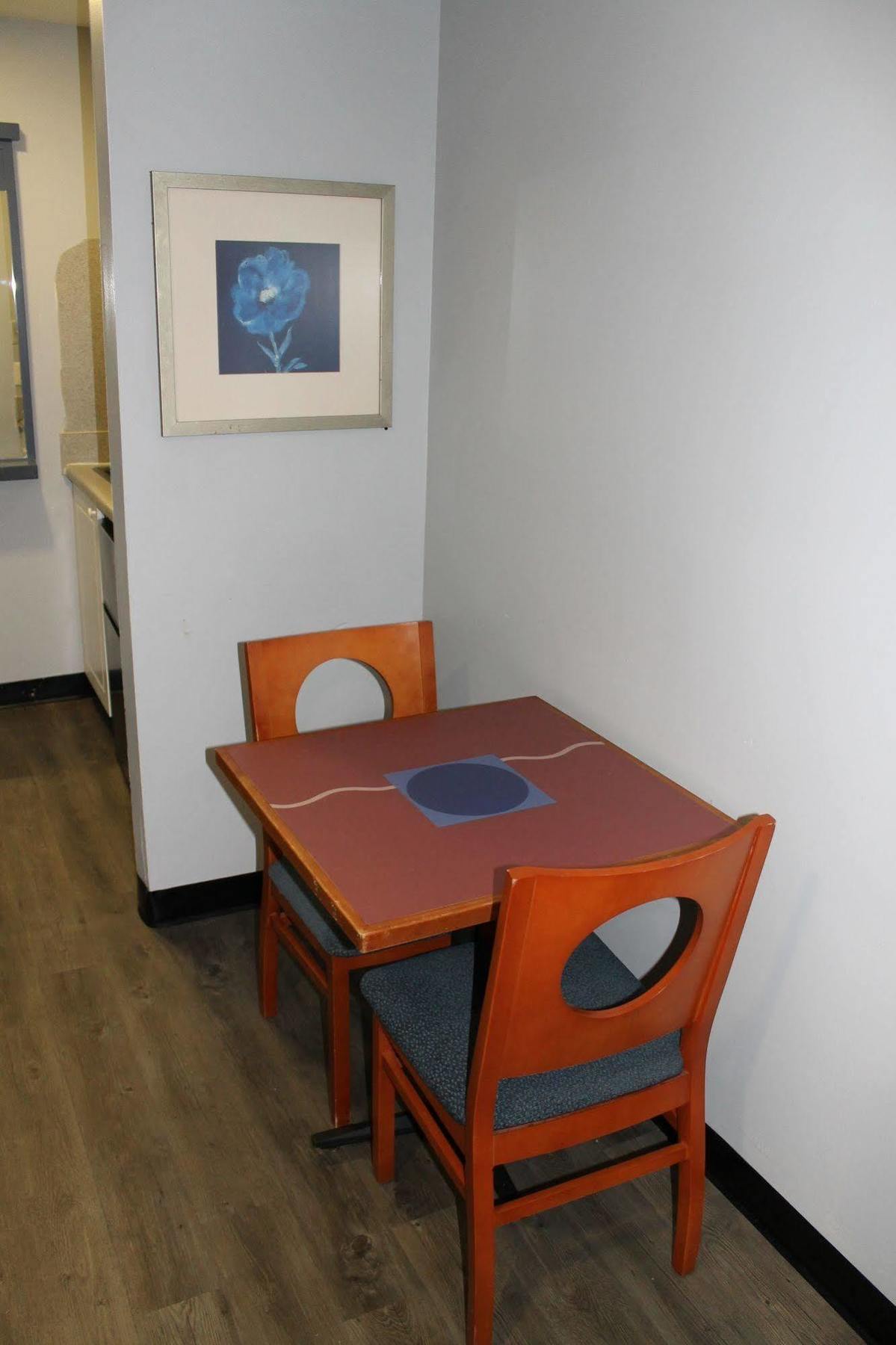 Budgetel Inn And Suites Atlanta Midtown Buitenkant foto